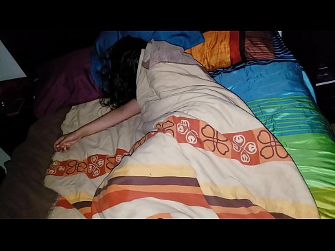 ❤️ Stepson dema ku di xew de ye, xatirê dayika xwe ya ciwan dike. ❤️❌ Vîdyoya porno li me ku.xxxbunker.ru ️❤