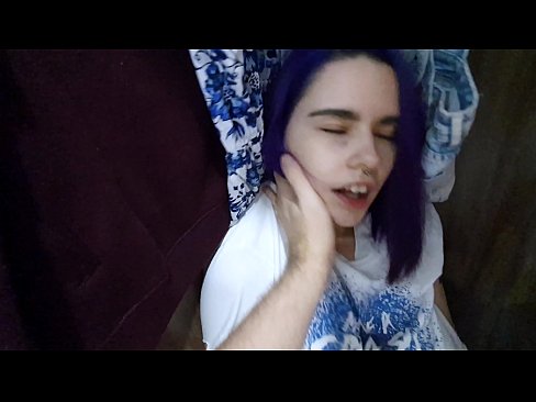 ❤️ Xwişka min di dolabê de dît û alîkariya wê kir ❤️❌ Vîdyoya porno li me ku.xxxbunker.ru ️❤
